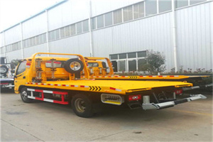 让胡路区附近拖车救援搭电